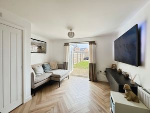 Photo 17- click for photo gallery